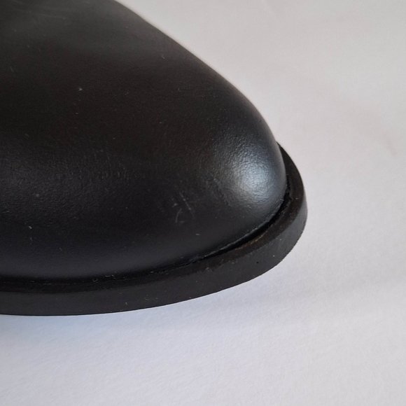 Nisolo Black Classic Chelsea Commuter Boot, Size 8, EUC - Picture 16 of 16